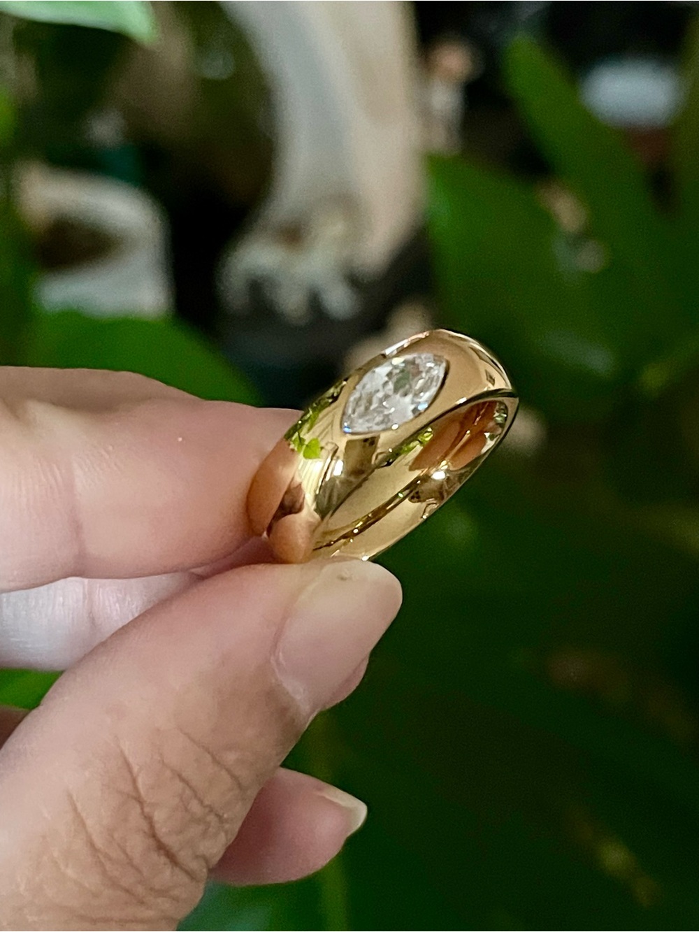 Elegant Gold Band Ring with Marquise Clear Stone
